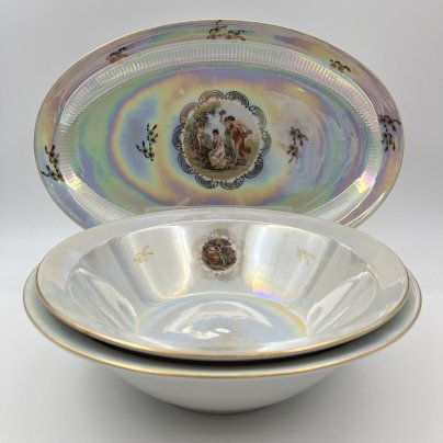 Набор сервировочный "Мадонна" (2 салатника и блюдо), фарфор, люстр, деколь, золочение, Weisswasser Porzellan, ГДР, 1970-1990 гг.