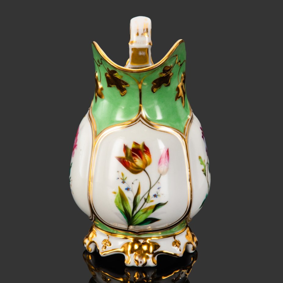 Молочник (кувшин), украшенный цветочным декором, P&A, фарфор, роспись, крытье, золочение, Франция, 1850-1880 гг.