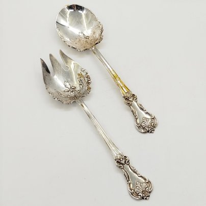 Набор для подачи салата из ложки и вилки с растительным декором, металл, серебрение, Индия, 1970-1990 гг.