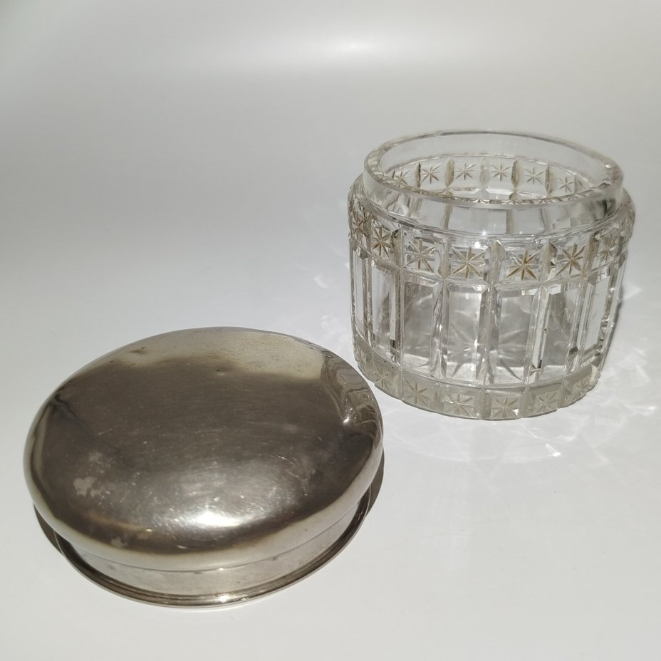 Банка (шкатулка) из парфюмерного набора, металл, стекло, Европа, 1900-1930 гг.