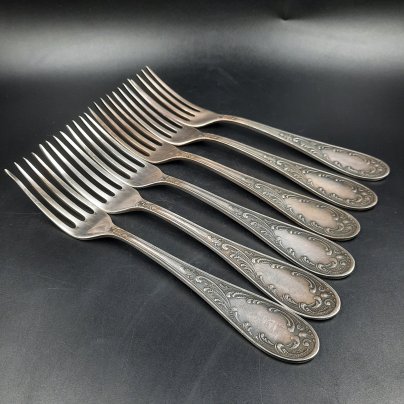 Набор из шести вилок с растительным декором, Вольнянский завод столовых приборов им. Шевченко (ЗiШ