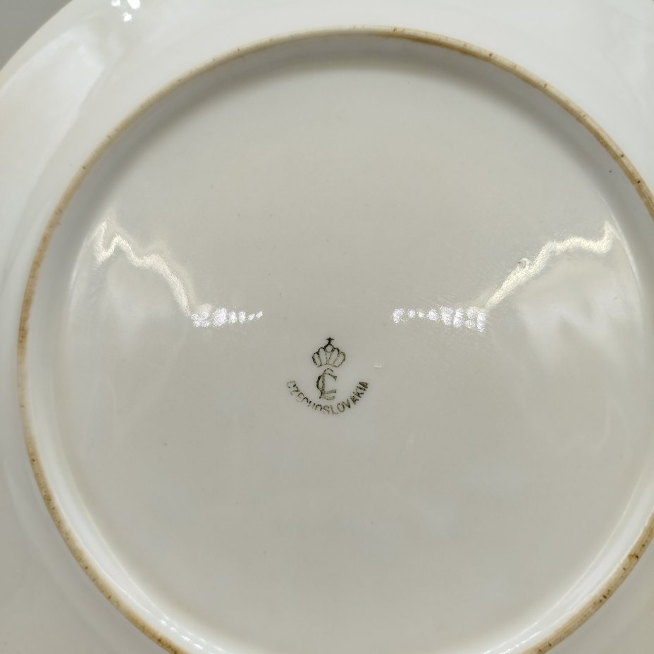 Блюдо сервировочное с растительным декором, фарфор, деколь, золочение, Concordia Lesov, Чехословакия, 1970-1991 гг.