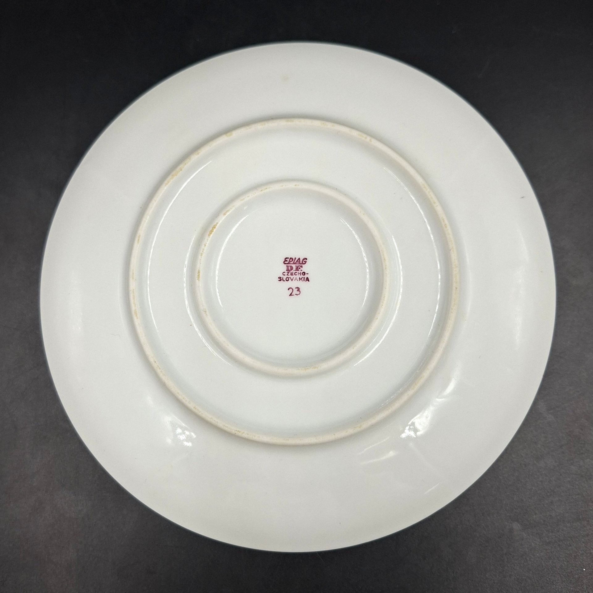 Соусник на подставке с цветочным декором в розово-зеленой гамме, фарфор, печать, Epiag Royal Czechoslovakia, Чехословакия, 1970-1990 гг.