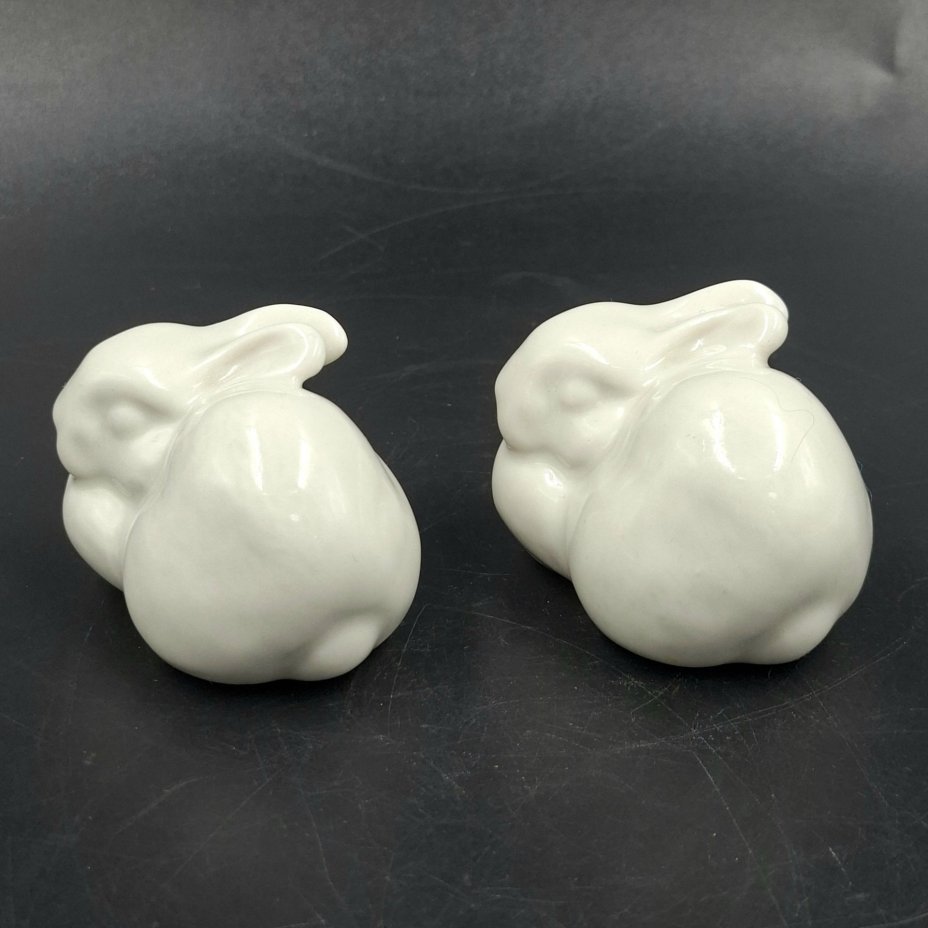 Статуэтки парные "Маленький зайчик", скульптор Е.И. Чарушин