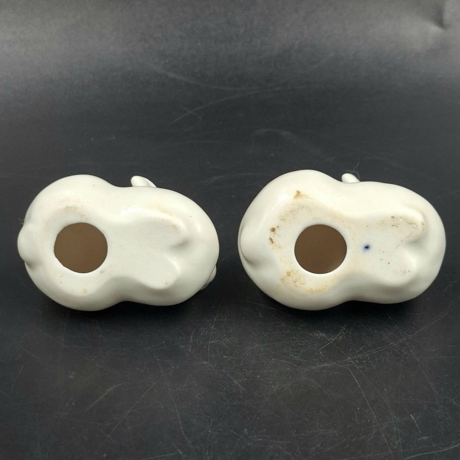 Статуэтки парные "Маленький зайчик", скульптор Е.И. Чарушин