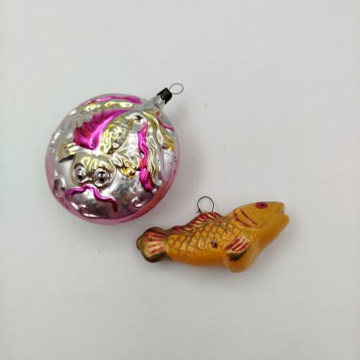 Набор из 2-х ёлочных игрушек "Рыбы", стекло, роспись, металл, СССР, 1950-1970 гг.