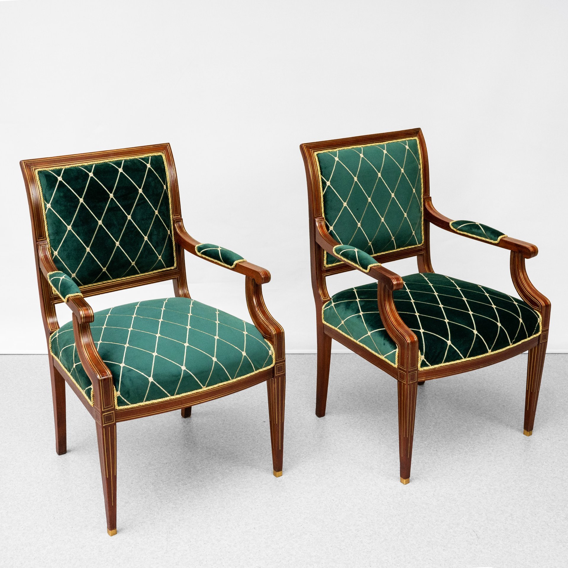 Гостиный гарнитур в стиле "Жакоб"