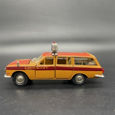 Модель автомобиля "ГАЗ-24" (аэрофлот) 1:43