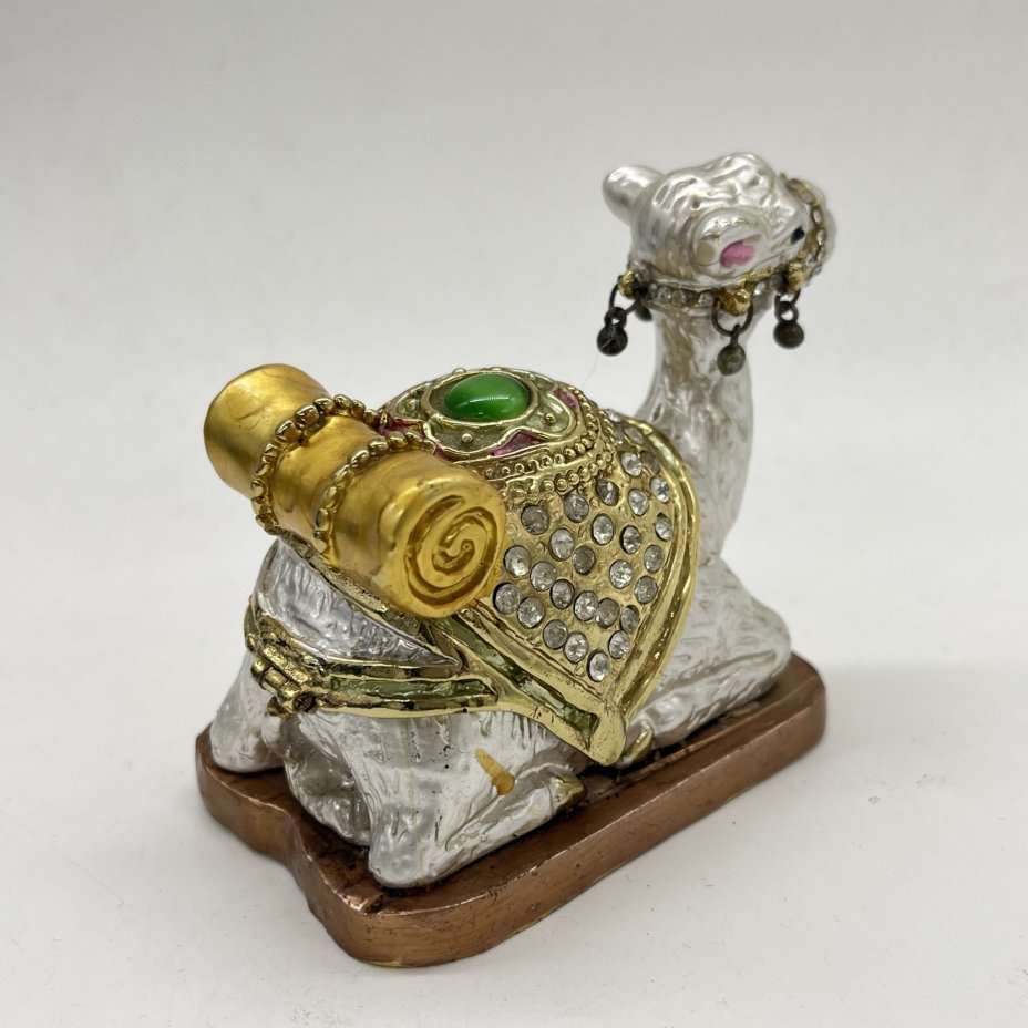 Шкатулка "Верблюд"