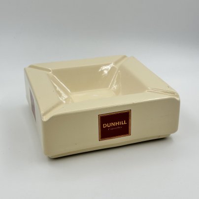 Пепельница большая, квадратной формы, с надписью DUNHILL, HCW