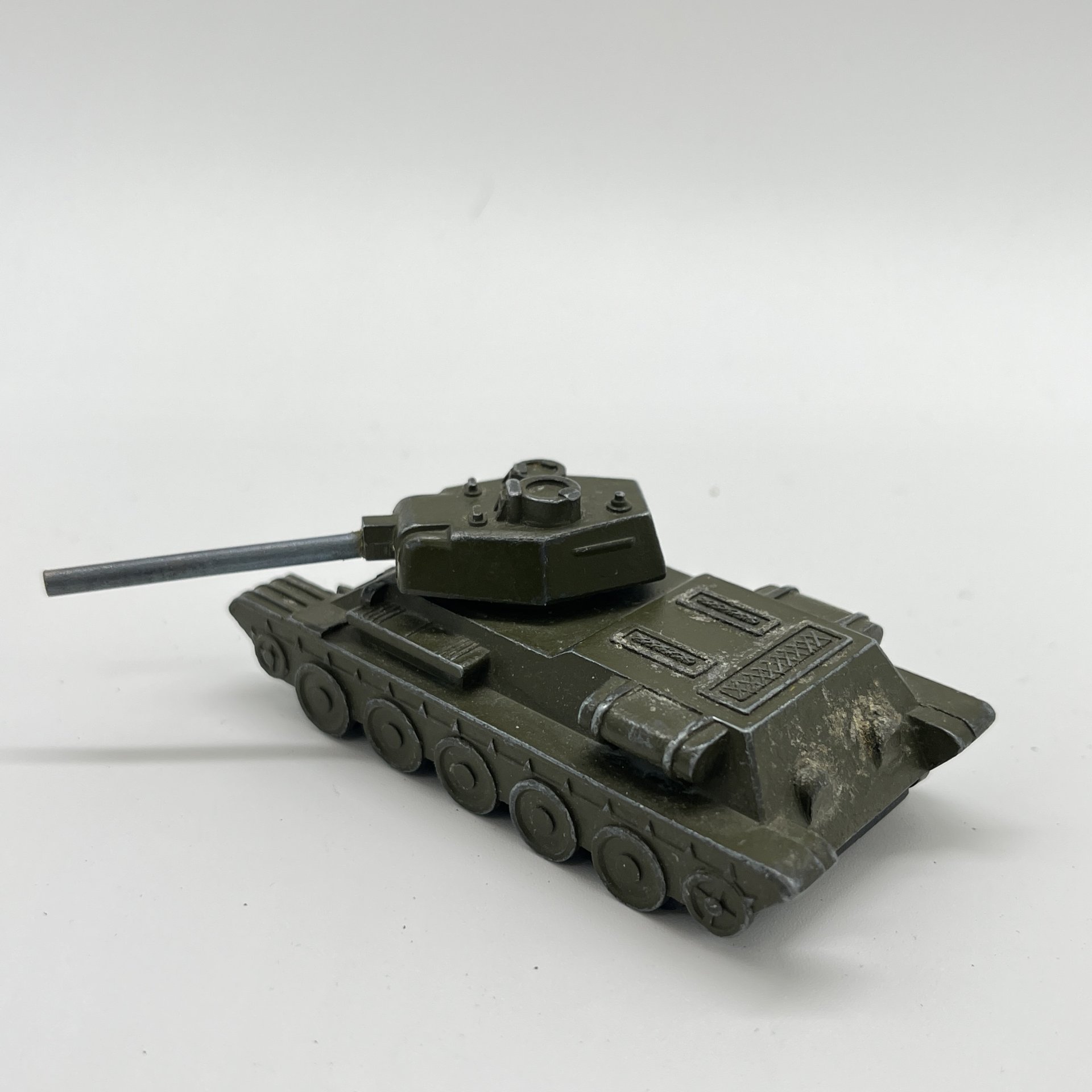 Масштабная модель "Танк Т-34" из серии "Военная техника", металл, пластик, Тульский патронный завод (ТПЗ), СССР, 1970-1990 гг.