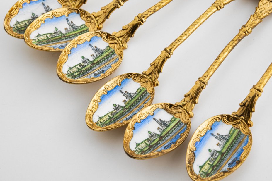 Набор сувенирных ложек "Москва" на 6 персон