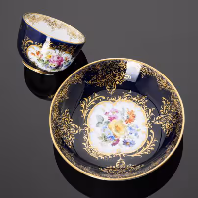 Кофейная пара с цветочным декором и кобальтовым крытьем, Meissen (Мейсенский фарфор)