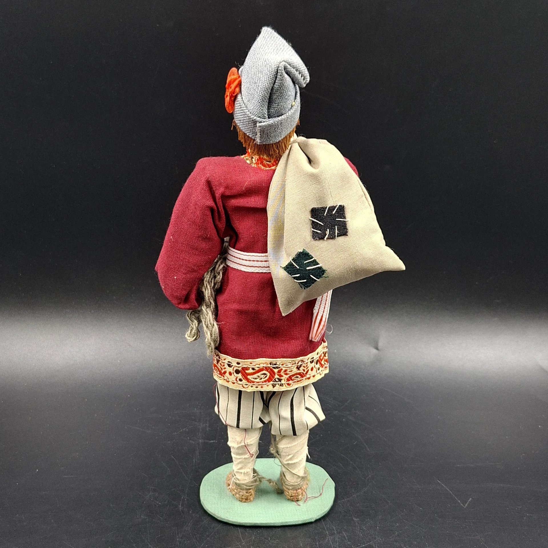 Кукла коллекционная "Крестьянский парень", фирма "Потешный промысел", фарфор, роспись, ткань, Российская Федерация, 2000-2020 гг.