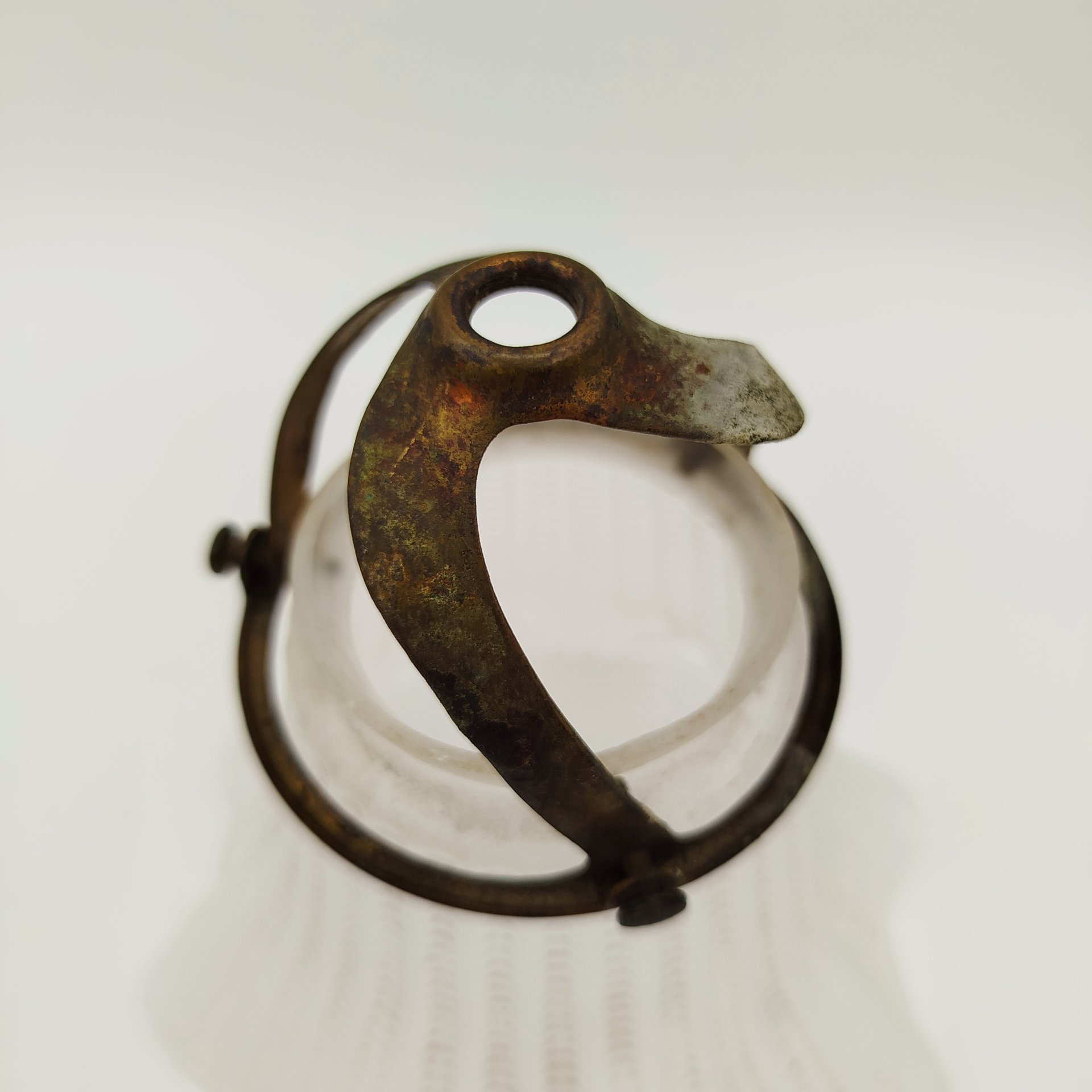 Плафон колоколообразной формы