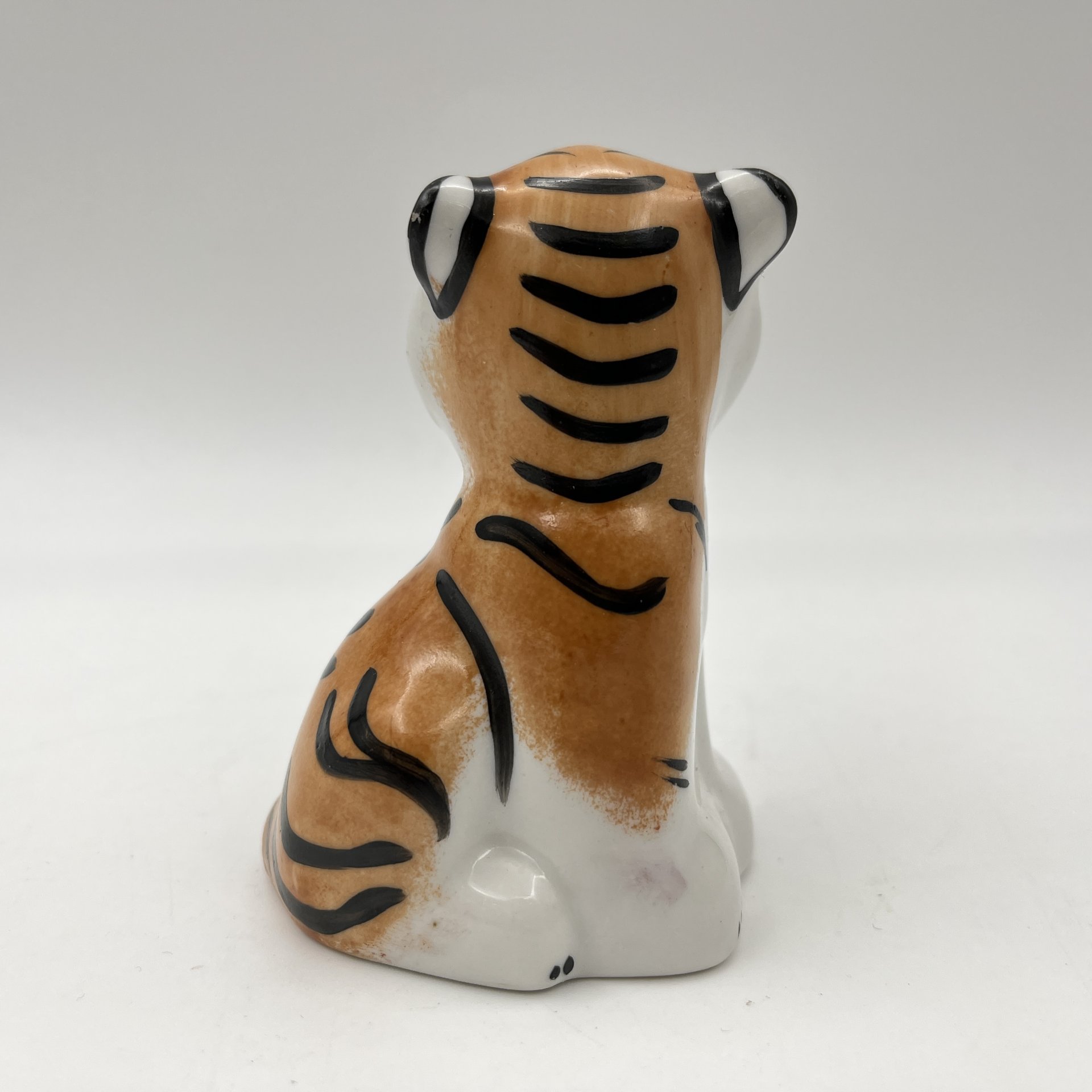 Статуэтка "Тигренок"