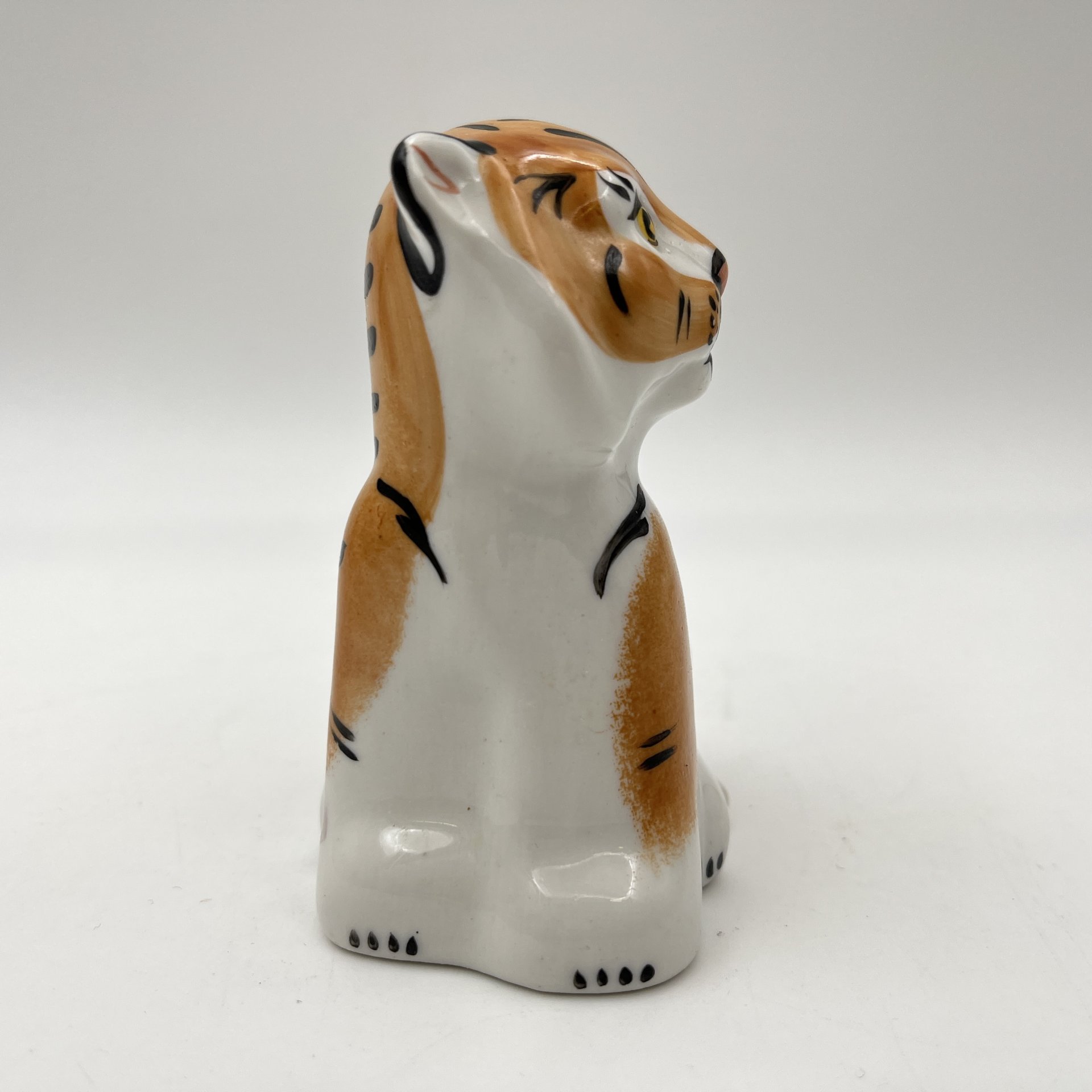 Статуэтка "Тигренок"