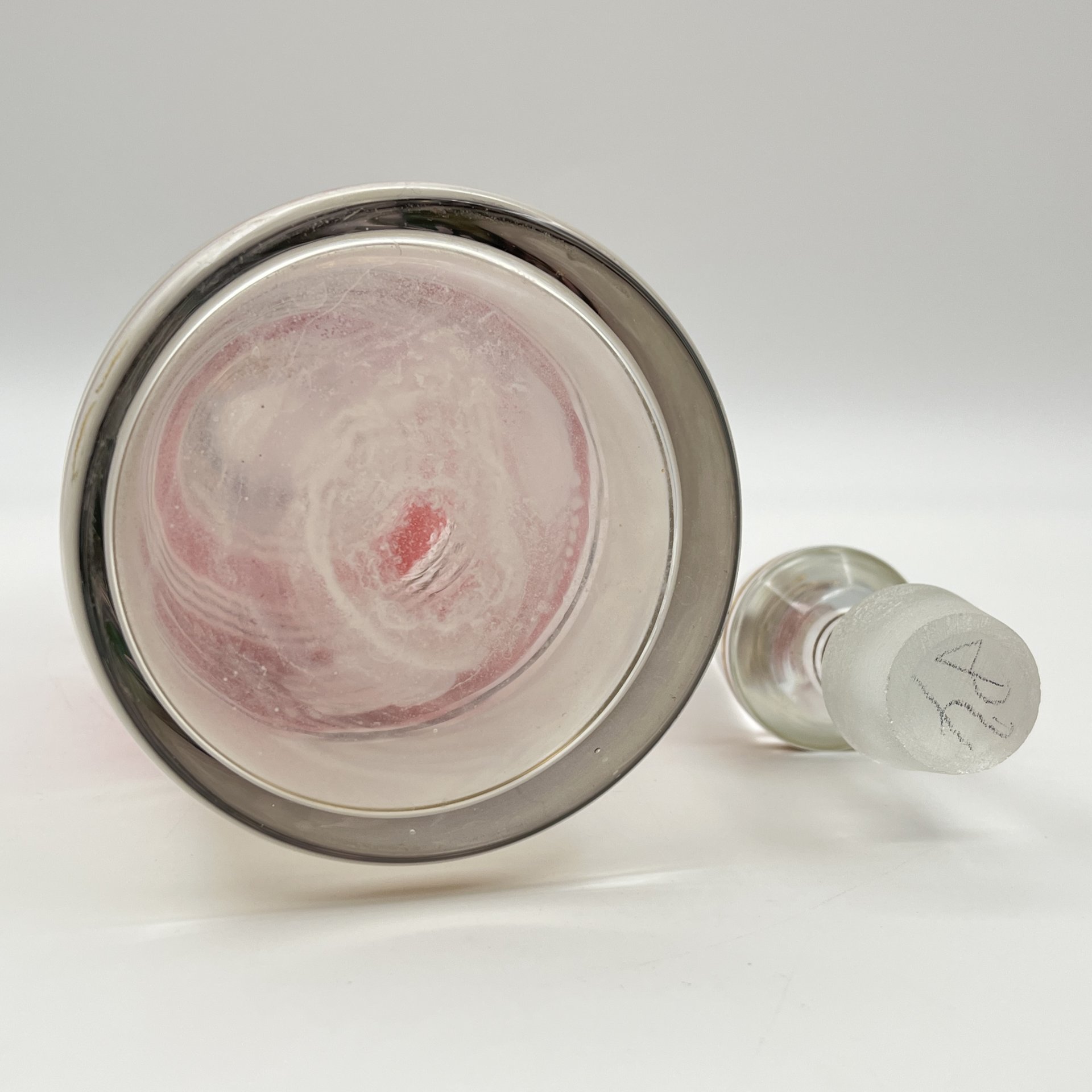 Штоф с цветочным декором