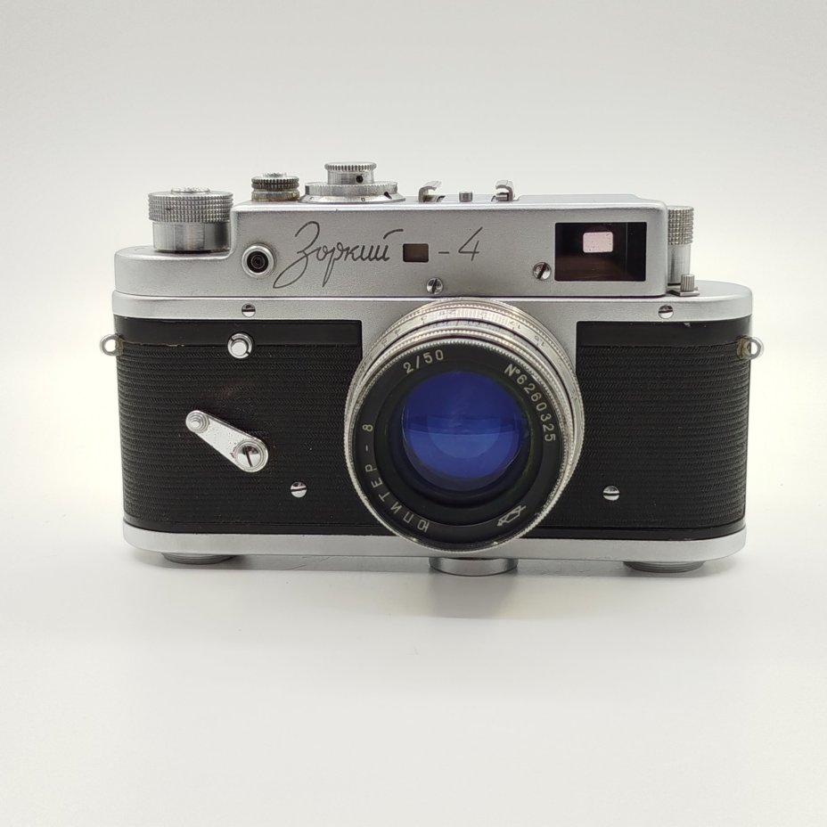 Фотоаппарат "Зоркий-4" с объективом "Юпитер-8", в оригинальном кофре, металл, пластик, стекло, кожа, Красногорский механический завод (КМЗ), СССР, 1956-1973 гг.