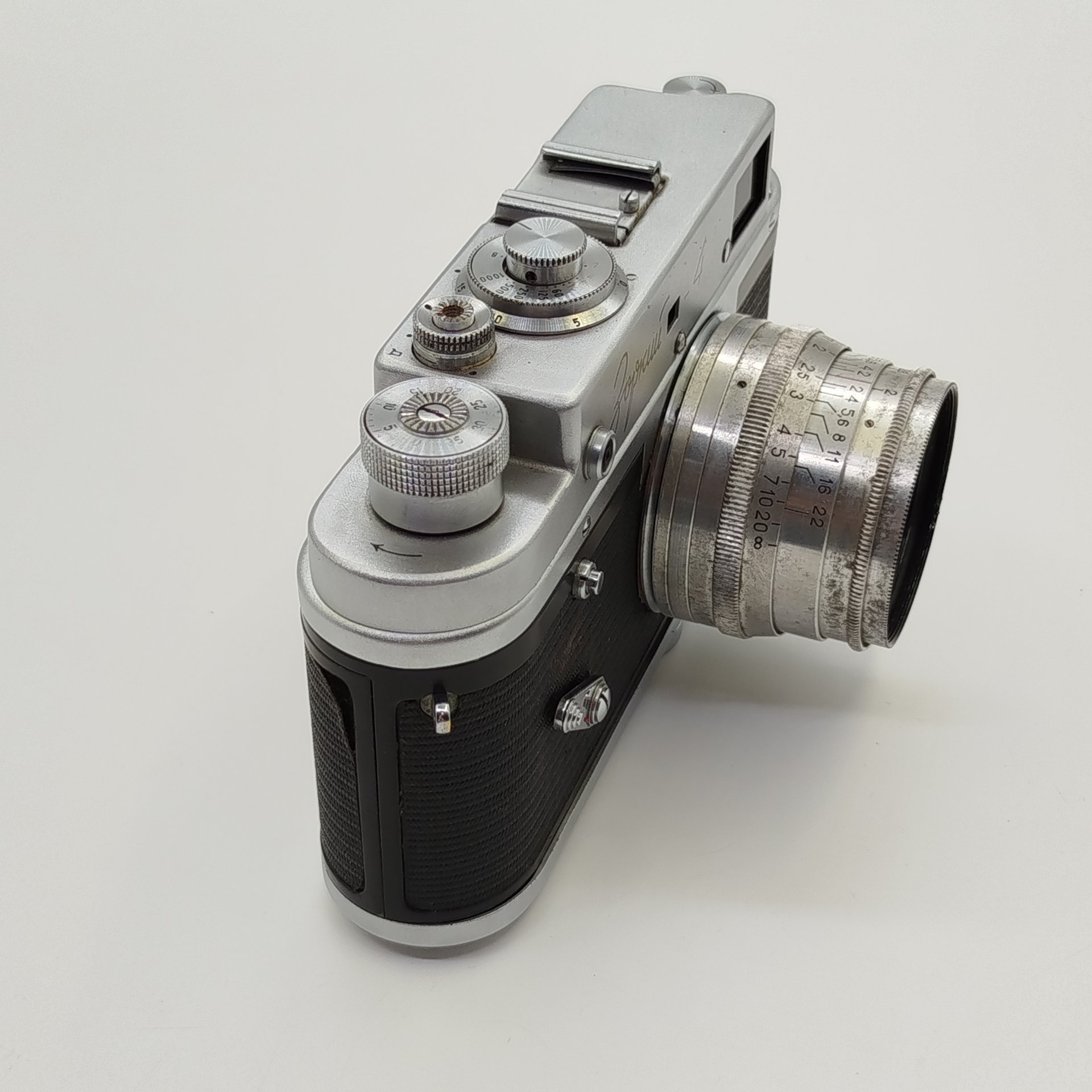 Фотоаппарат "Зоркий-4" с объективом "Юпитер-8", в оригинальном кофре, металл, пластик, стекло, кожа, Красногорский механический завод (КМЗ), СССР, 1956-1973 гг.