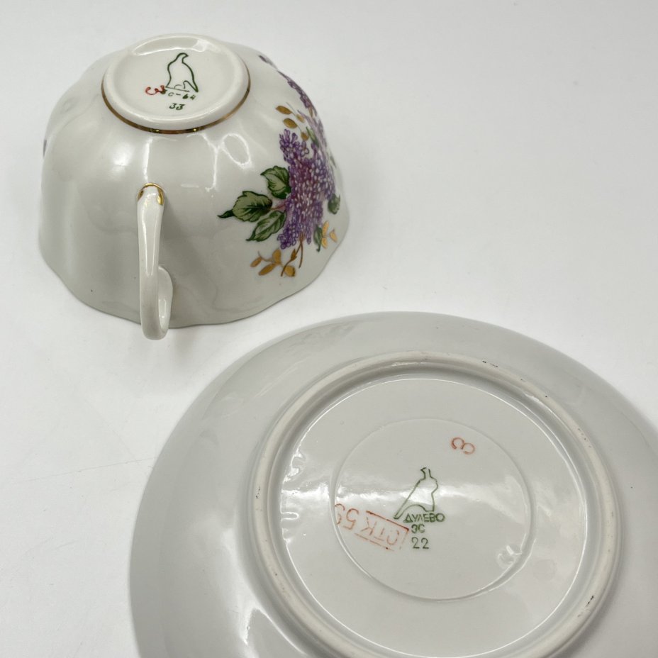 Пара чайная "Сирень" (в подборе), фарфор, деколь, золочение, Дулевский фарфоровый завод (Дулёво), СССР, 1964-1970 гг.