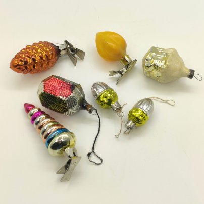 Набор ёлочных игрушек различных форм и расцветок (7 шт.), стекло, краска, металл, СССР, 1960-1980 гг.