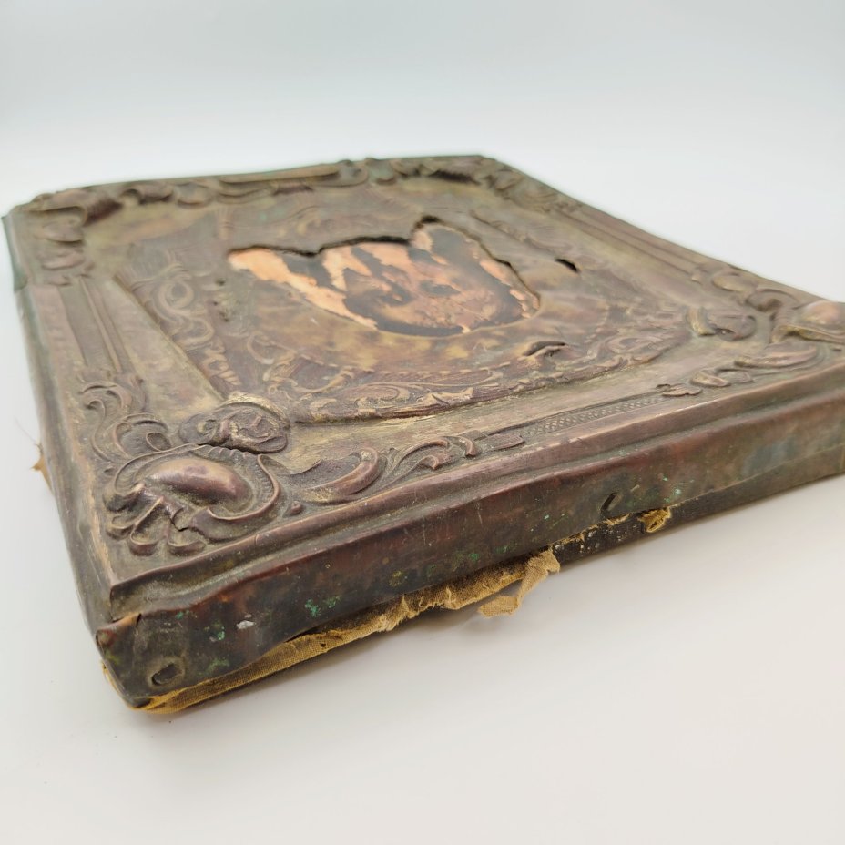 Икона "Спас Нерукотворный" в окладе