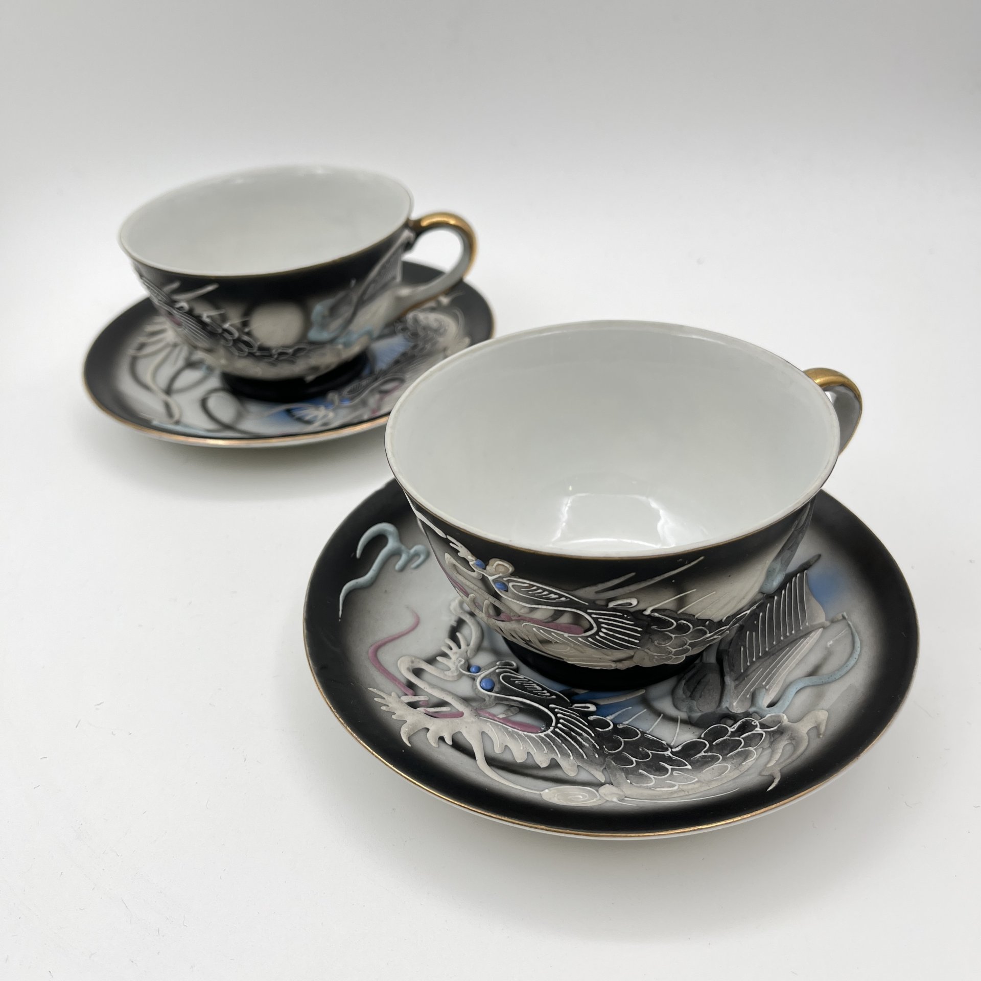 Набор из 2-х чайных пар "Дракон",  Lux Porcelain FAHD M.K., фарфор, бисквит, роспись, золочение, Азия, 1970-1990 гг.