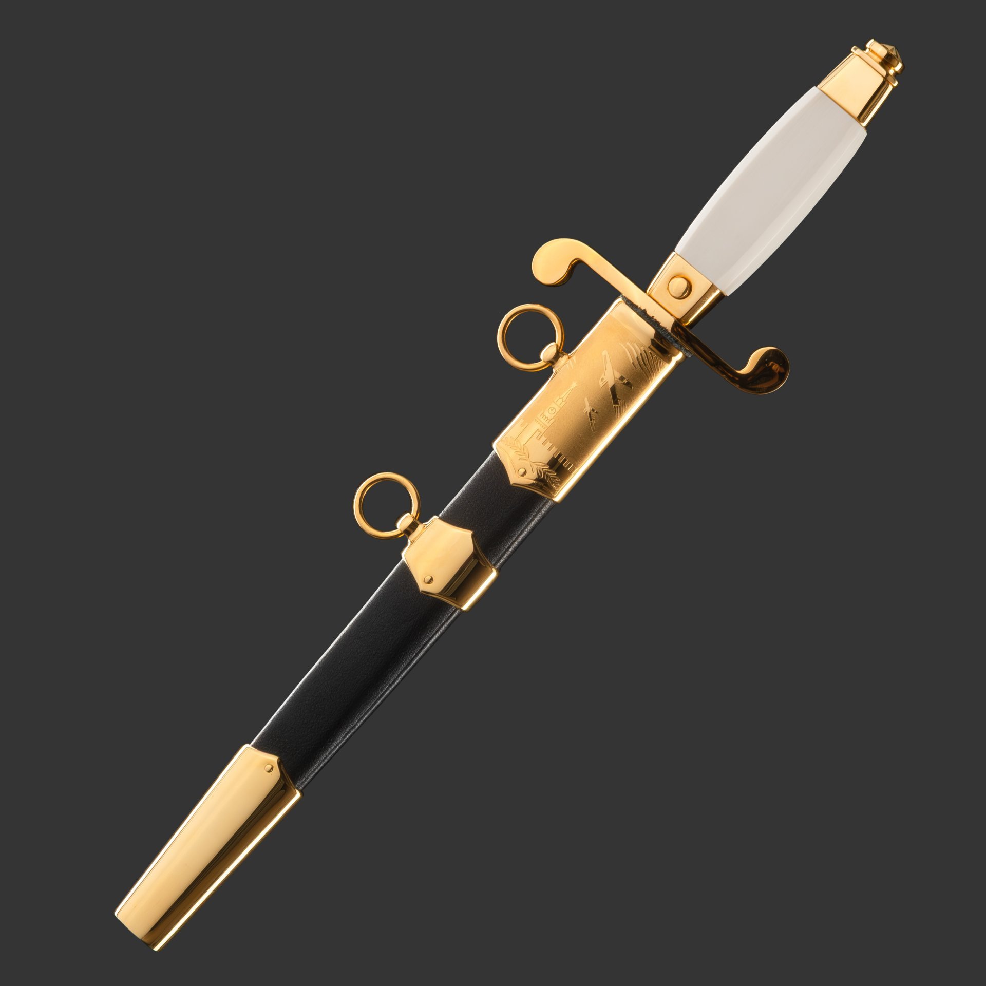 Кортик офицерский "ВВС", сталь, латунь, дерево, черная кожа, неолейкорит, золочение; в деревянном подарочном коробе с бархатным ложементом, Российская Федерация, 2024 г.