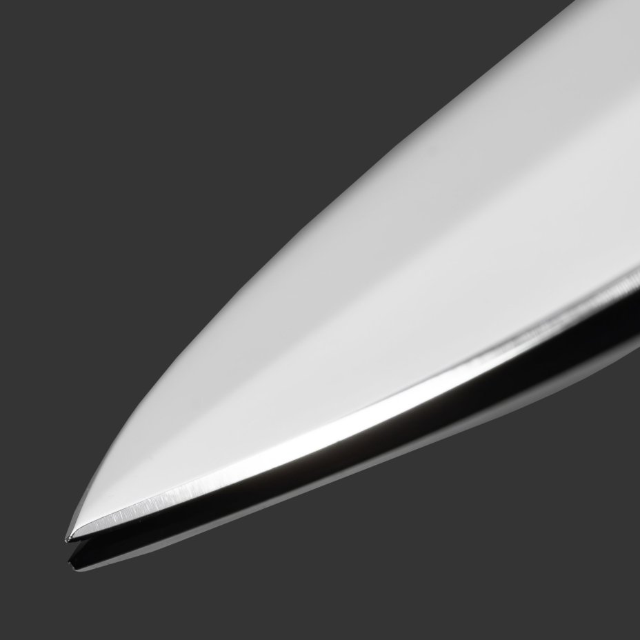 Кортик офицерский "ВВС", сталь, латунь, дерево, черная кожа, неолейкорит, золочение; в деревянном подарочном коробе с бархатным ложементом, Российская Федерация, 2024 г.