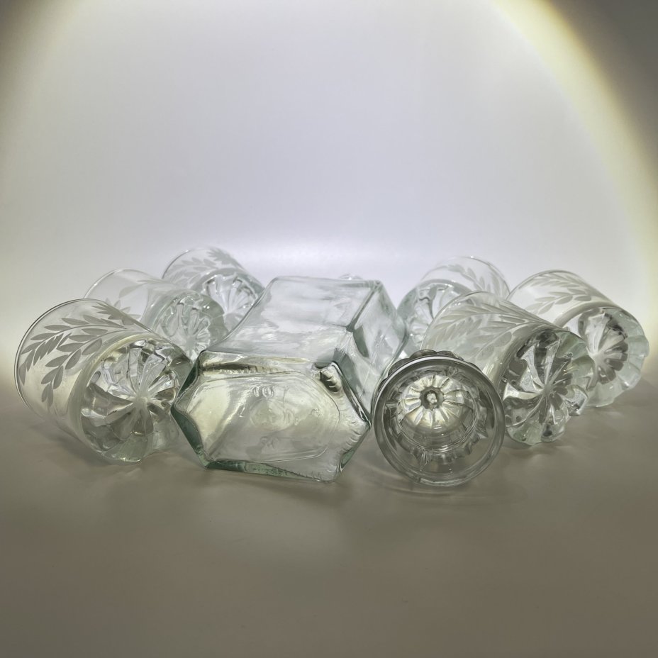 Набор для крепких напитков (штоф и 6 стопок)