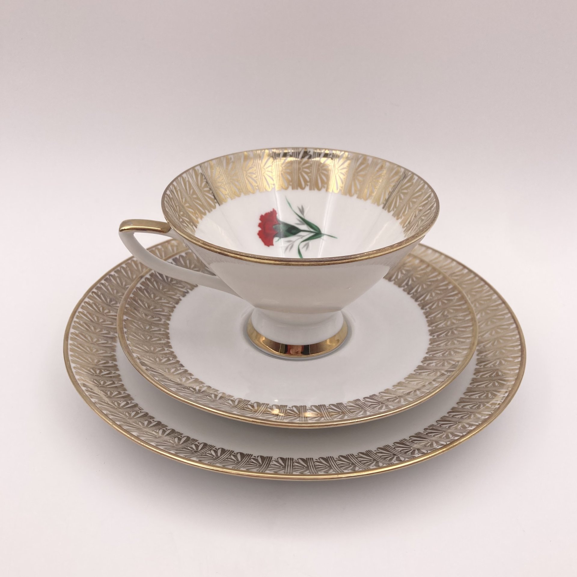 Чайное трио "Гвоздика", фарфор, деколь, золочение, Winterling Marktleuthen Bavaria, Германия, 1950-1979 гг., Winterling Marktleuthen Bavaria