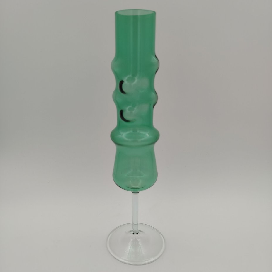 Бокал-ваза оригинальной формы на прозрачном основании, стекло, выдувание