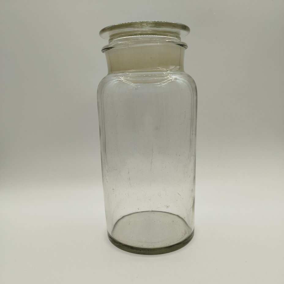 Банка с крышкой большого объема (для сыпучих продуктов), стекло, СССР, 1930-1950 гг.