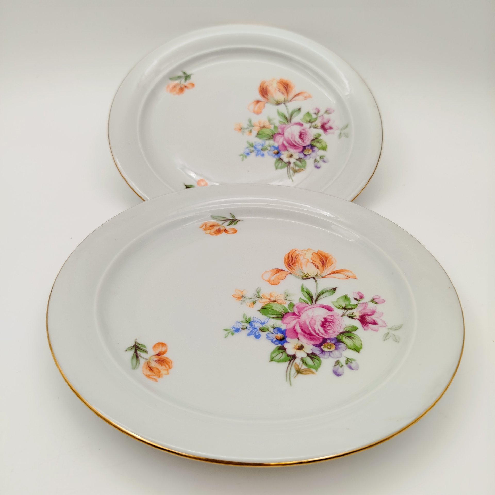 Набор из шести десертных тарелок с цветочным декором (в коробке), фарфор, деколь, золочение, Kahla, ГДР, 1960-1990 гг.