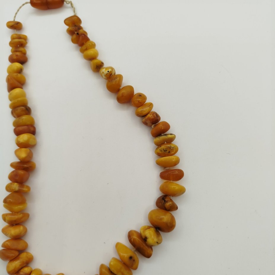 Бусы винтажные с бусинами различных форм