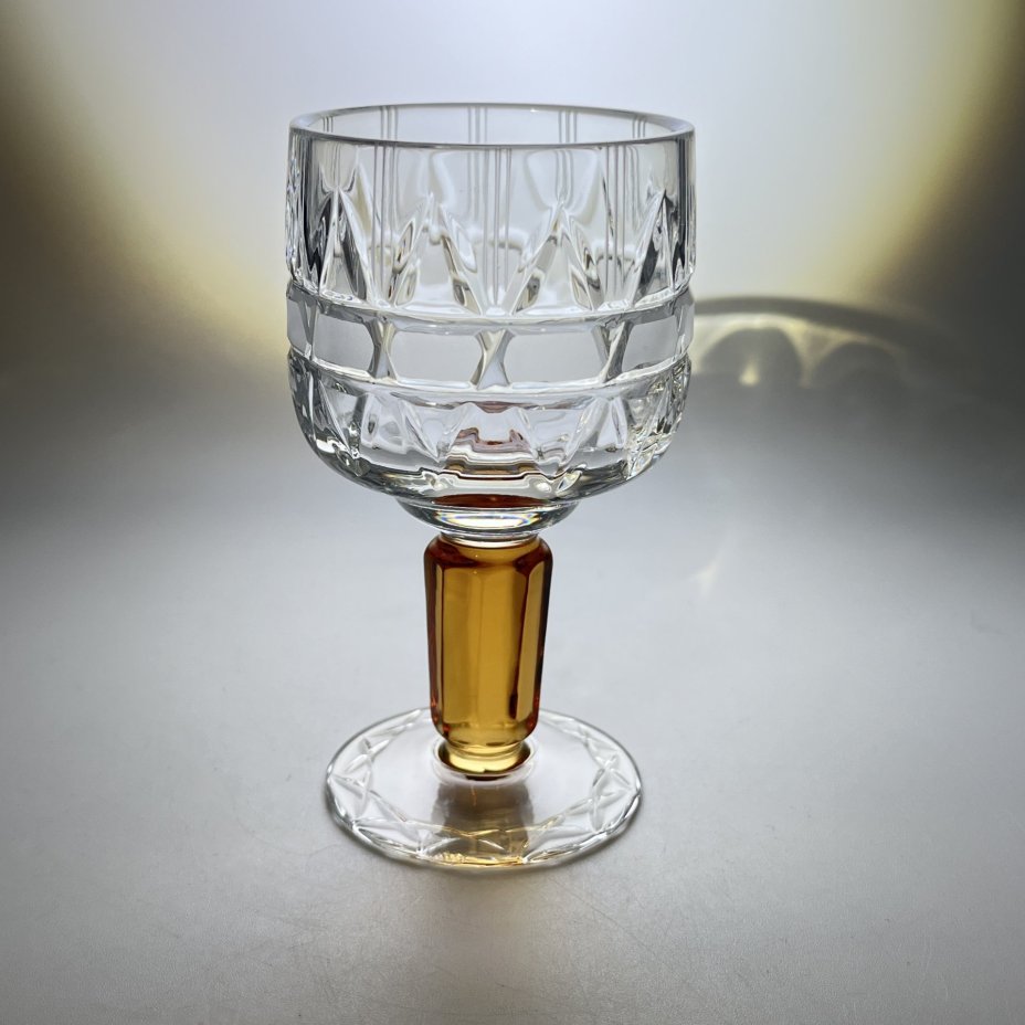 Рюмка из набора "Олимпийские", автор Верин С.П., хрусталь, гранение, Гусевской хрустальный завод (Гусь-Хрустальный), СССР, 1978-1980 гг.