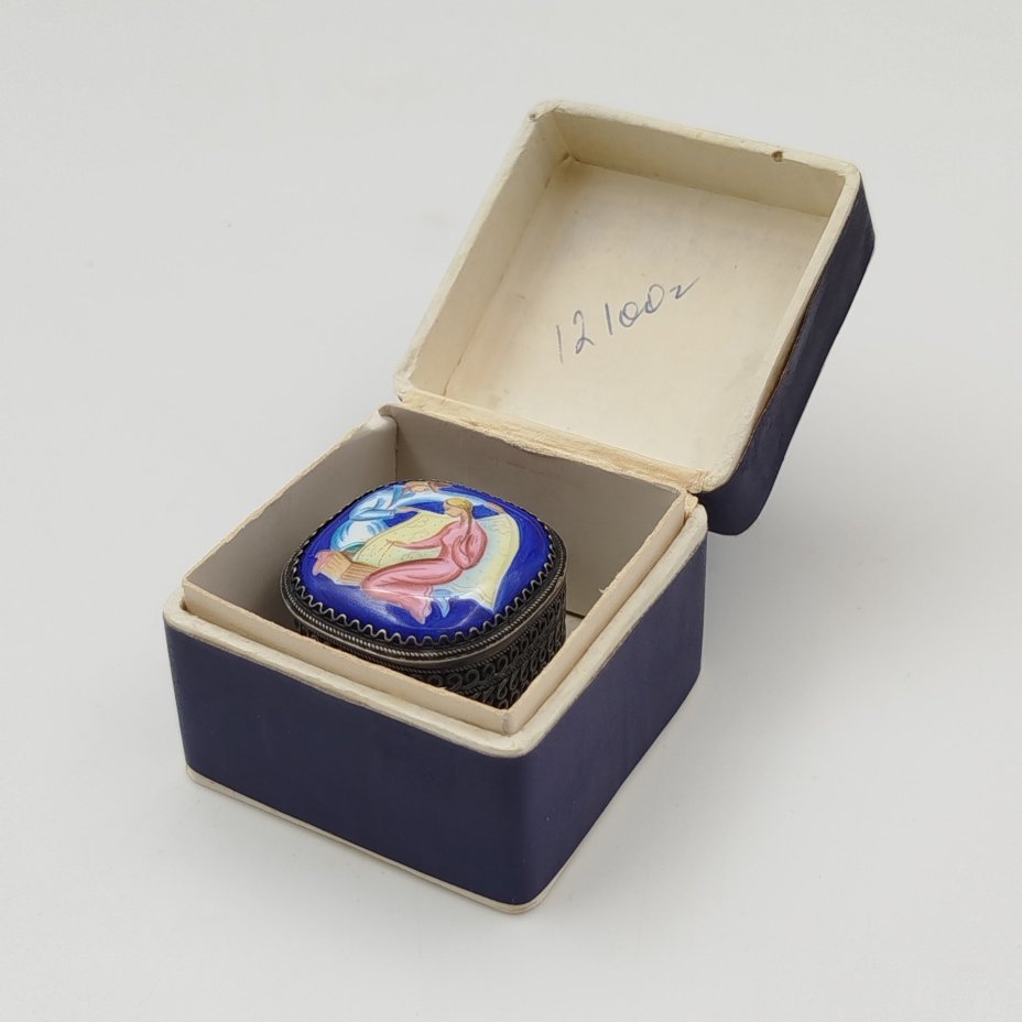 Шкатулка миниатюрная "Коробейник" в футляре, мельхиор (медь-никель), скань, эмаль, роспись (финифть), Россия, 1980-2000 гг.