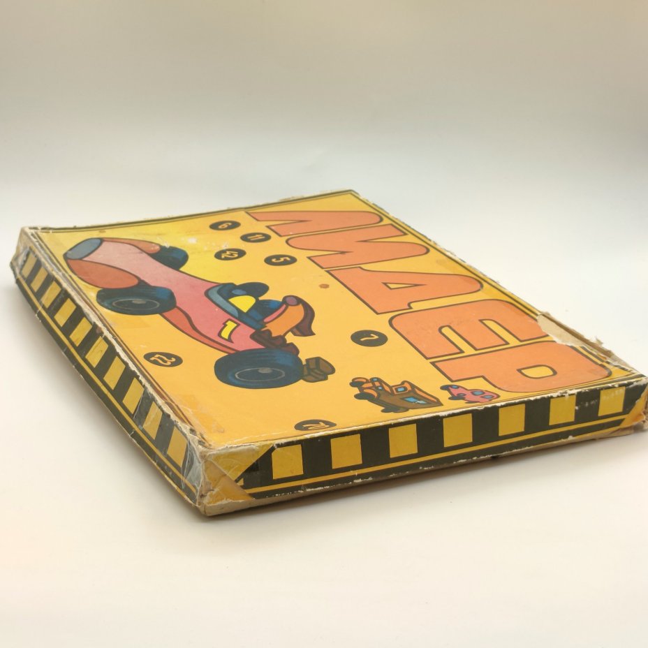 Игра настольная "Лидер" (комплект игр "Лото" и "Шашки") в оригинальной коробке, Московский комбинат игрушек, картон, бумага, печать, пластмасса