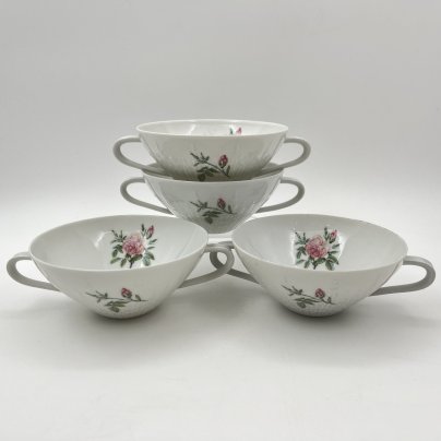 Набор из 4-х чашек для шоколада, декорированых изображением розы, фарфор, деколь, Hutschenreuther (Хутченройтер), Германия, 1939-1964 гг.