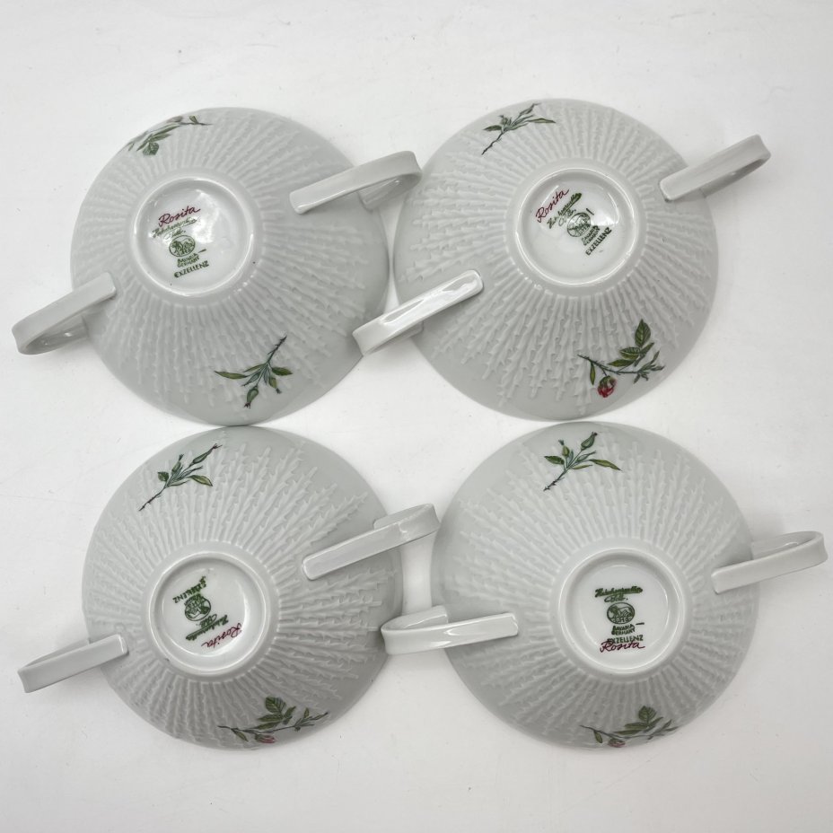 Набор из 4-х чашек для шоколада, декорированых изображением розы, фарфор, деколь, Hutschenreuther (Хутченройтер), Германия, 1939-1964 гг.