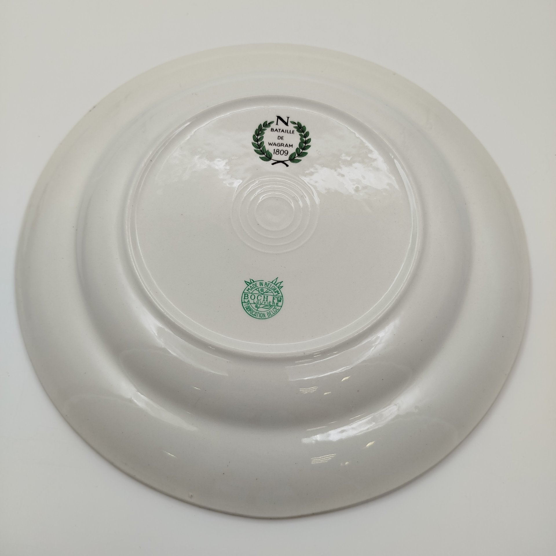 Тарелка декоративная "Битва при Ваграме, 1809 г.", Boch Freres Keramis