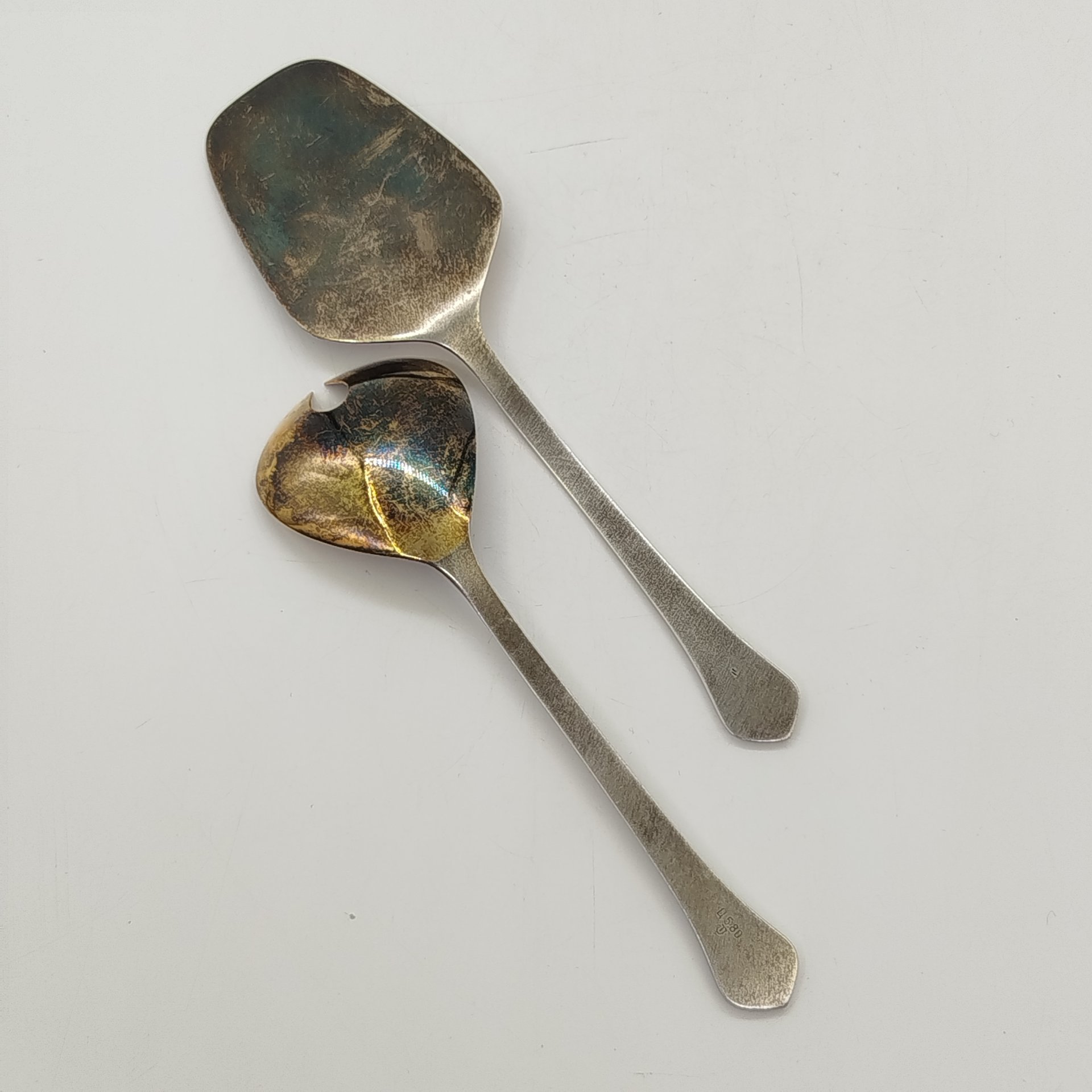 Набор сервировочный, состоящий из лопатки для торта и салатной ложки, с геометрическим декором