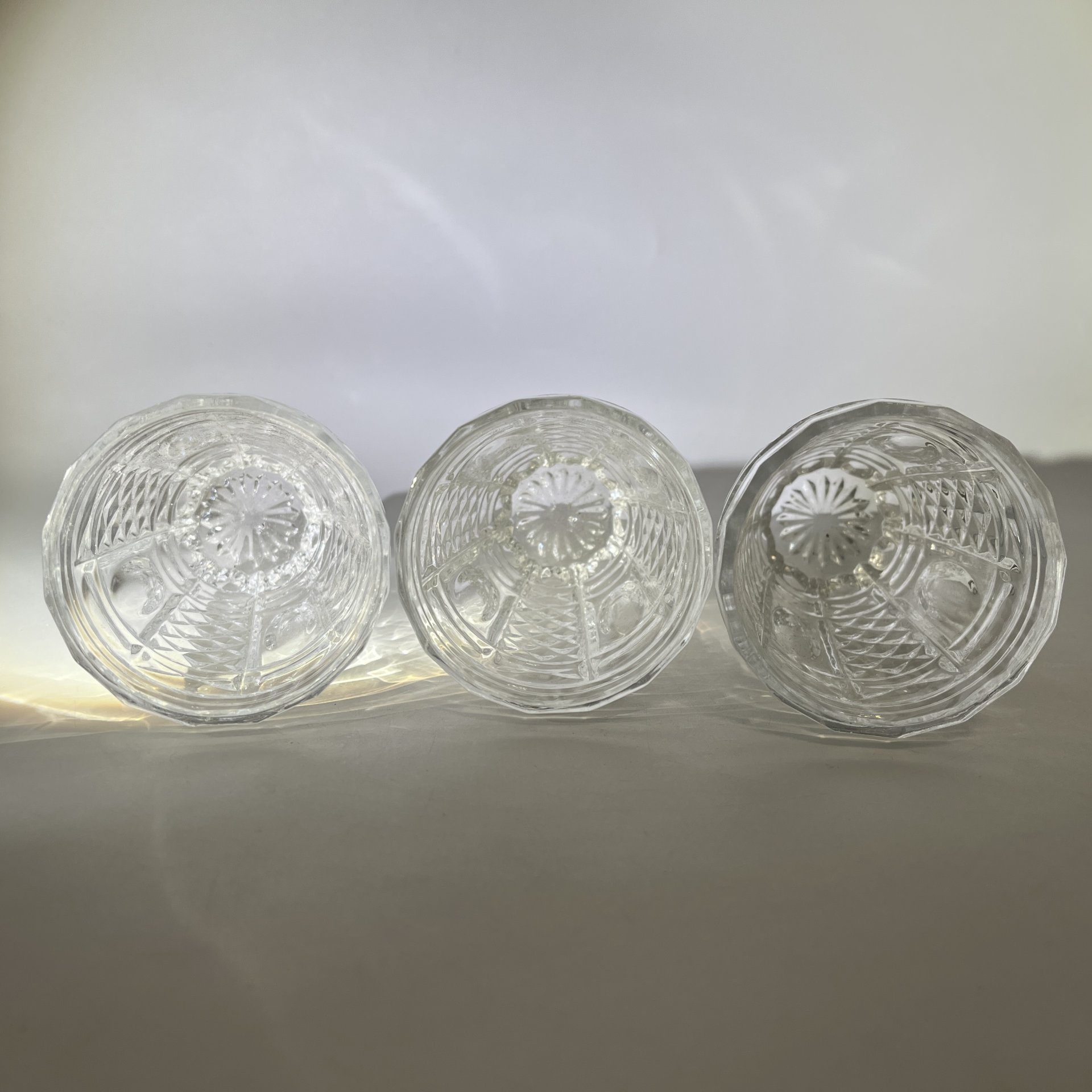Набор из 3-х стаканов с геометрическим декором, хрусталь, пресс, Дятьковский хрустальный завод, СССР, 1970-1990 гг.