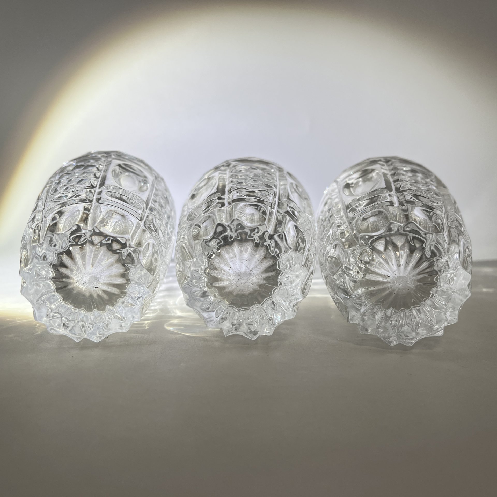 Набор из 3-х стаканов с геометрическим декором, хрусталь, пресс, Дятьковский хрустальный завод, СССР, 1970-1990 гг.