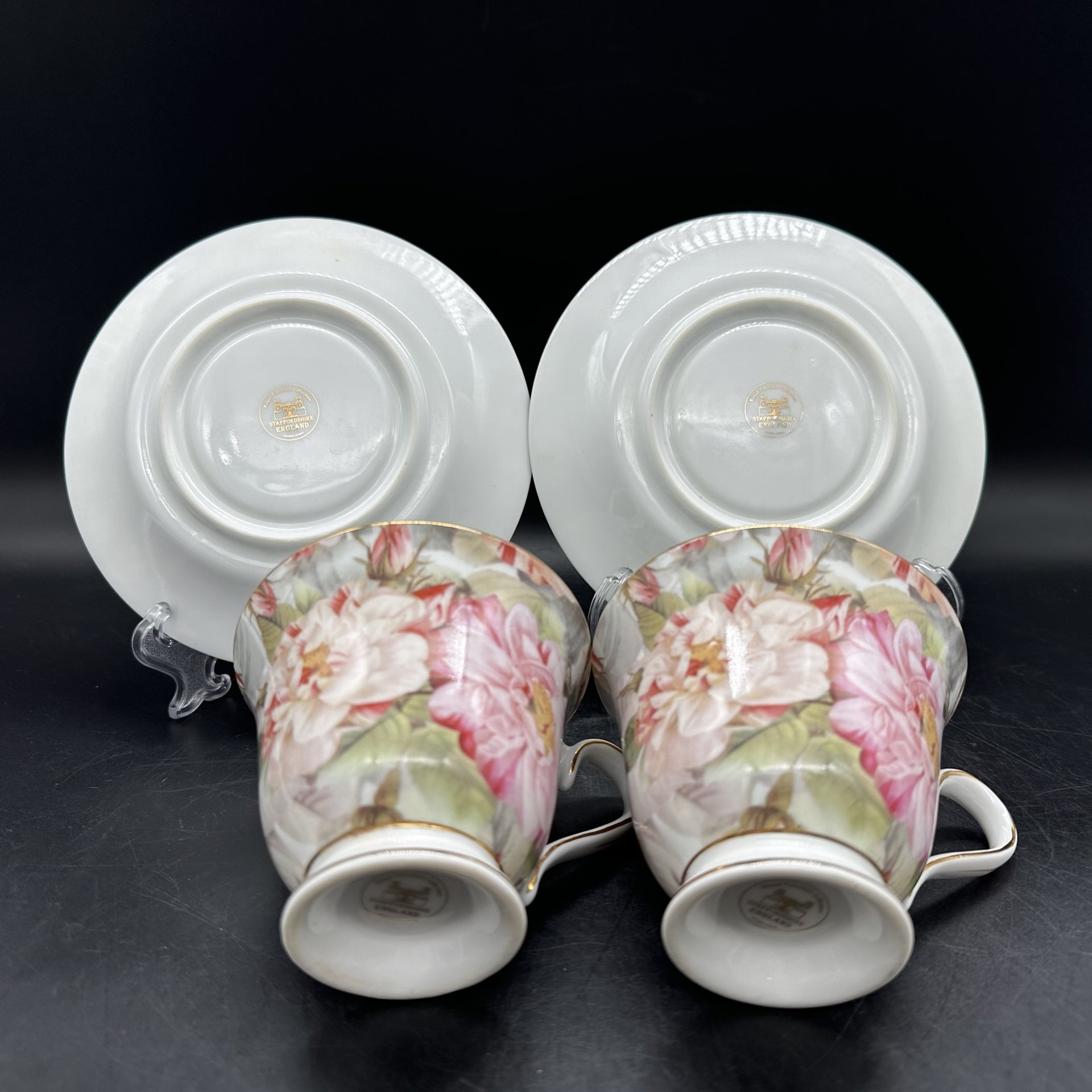 Набор из двух чайных пар с цветочным декором, Staffordshire Teaset Co. Ltd