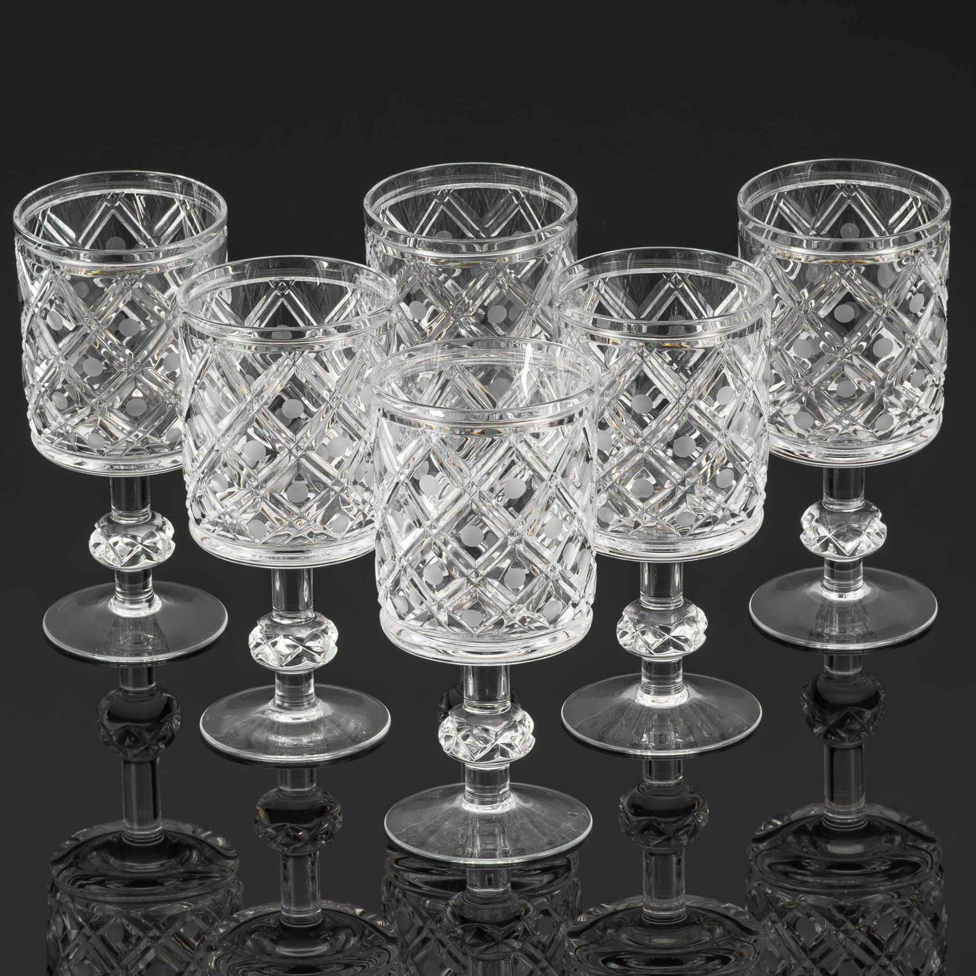 Набор из шести бокалов (фужеров) из сервиза "Новогодний", автор Л.О. Юрген, хрусталь, алмазная грань, Ленинградский завод художественного стекла (ЛЗХС), СССР, 1970-1990 гг.