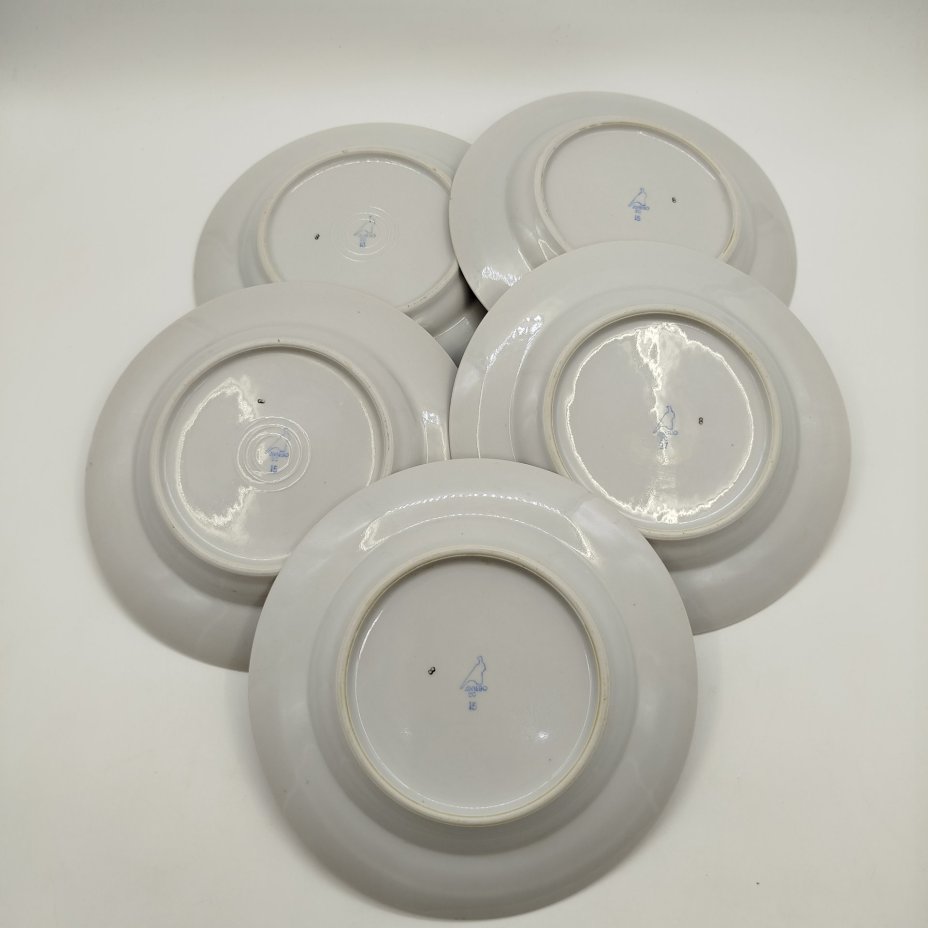 Набор из пяти десертных тарелок с цветочным декором, фарфор, деколь, золочение, Дулевский фарфоровый завод (Дулёво), СССР, 1968-1991 гг.