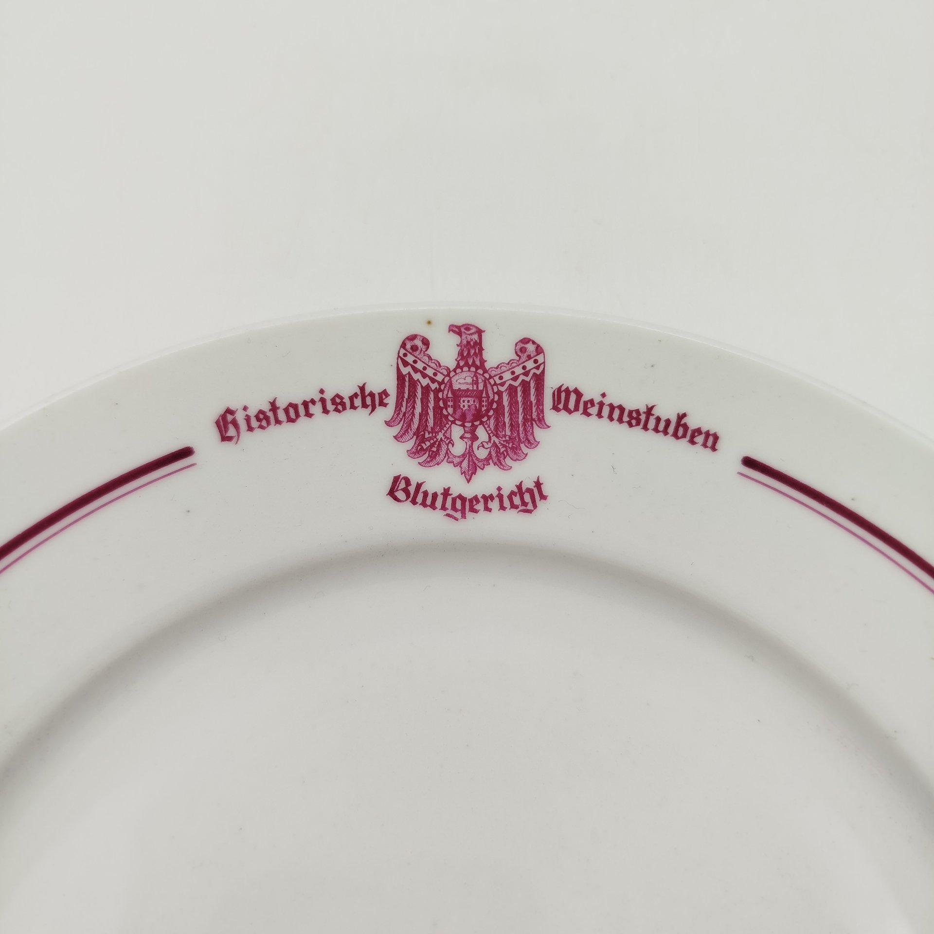Тарелка обеденная "Historische Weinstuben Blutgericht", Kaestner Saxonia