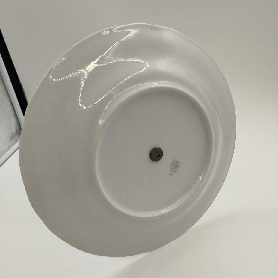 Конфетница - этажерка трехъярусная с фигурным кантом, фарфор, пластик, золочение, Moritz Zdekauer (MZ), Чехословакия, 1945-1970 гг.